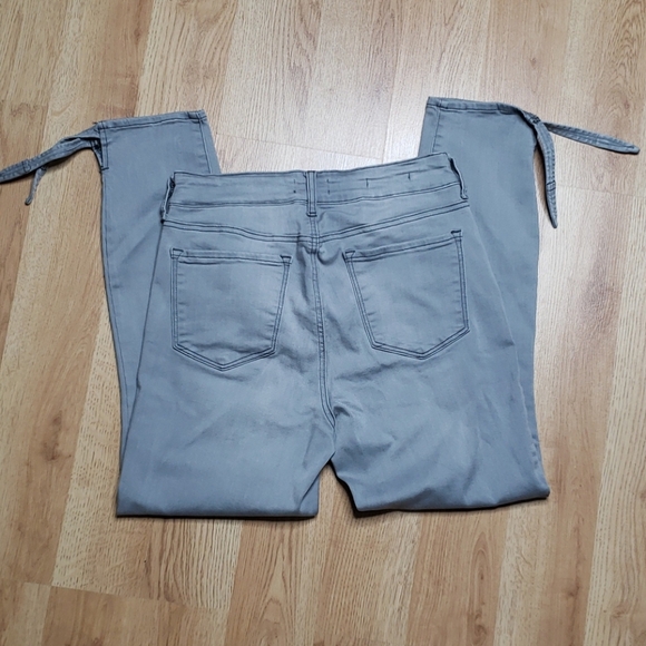 NYDJ AMI Grey Skinny Ankle High Rise Jeans Size 8 - Picture 3 of 8